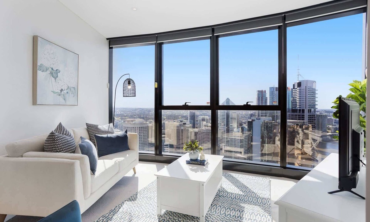Brisbane Central Business District Apartment | 52nd Floor with Panoramic Views of Brisbane City