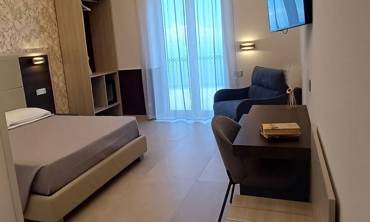 San Michele House | A cozy and romantic bed-and-breakfast with a view of the Amalfi Coast
