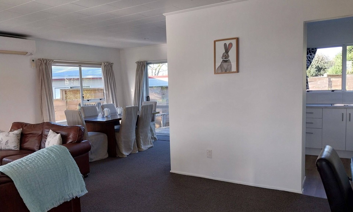 Havelock North House | A spacious and sunny house in the heart of Havelock North