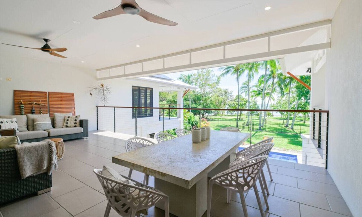 Kewarra Beach House | Absolute Beachfront Family Retreat with Heated Pool Sleeps 16