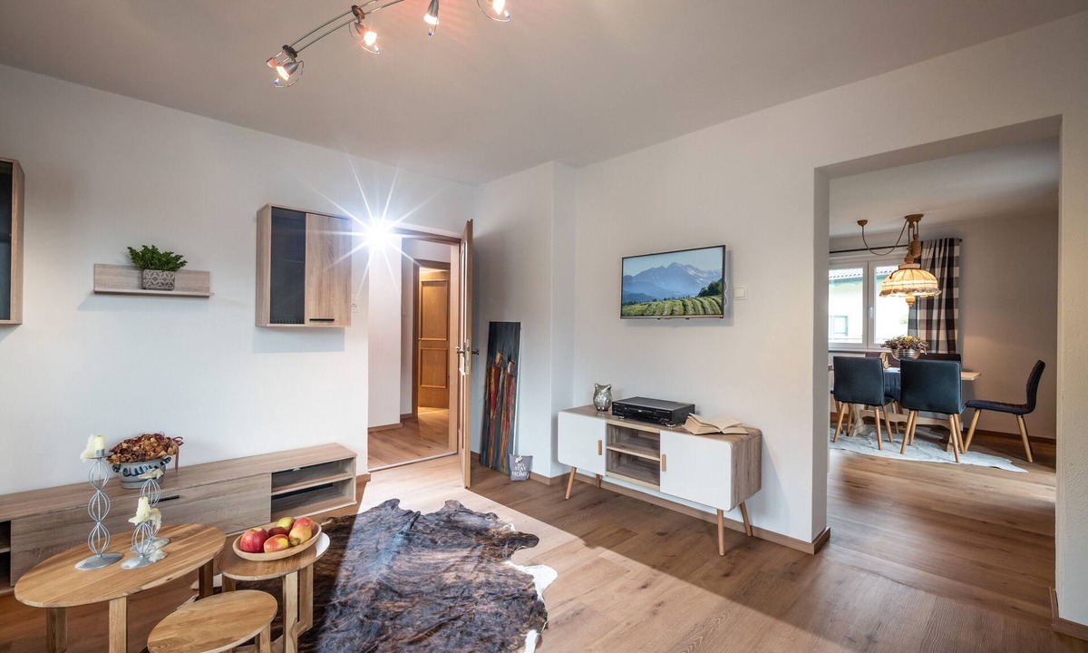 Soell Apartment | Apartment 'Eve' with Mountain View, Balcony and Wi-Fi