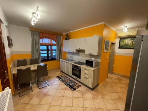 Cerkno Apartment | Apartment & Studio Forest Paradise