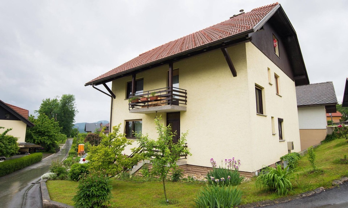 Zasip Apartment | Appartement in Zasip mit Möblierter Terrasse by Interhome