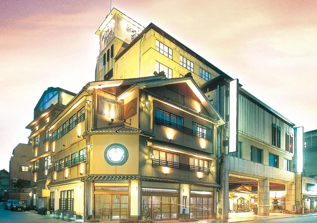 Onsen Hotel | Awara Grand Hotel