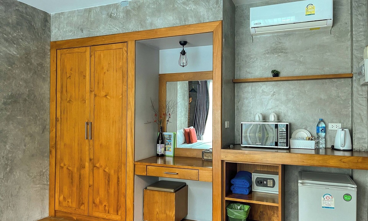 Chalong Hotel | Baanmee Phuket Sha Plus