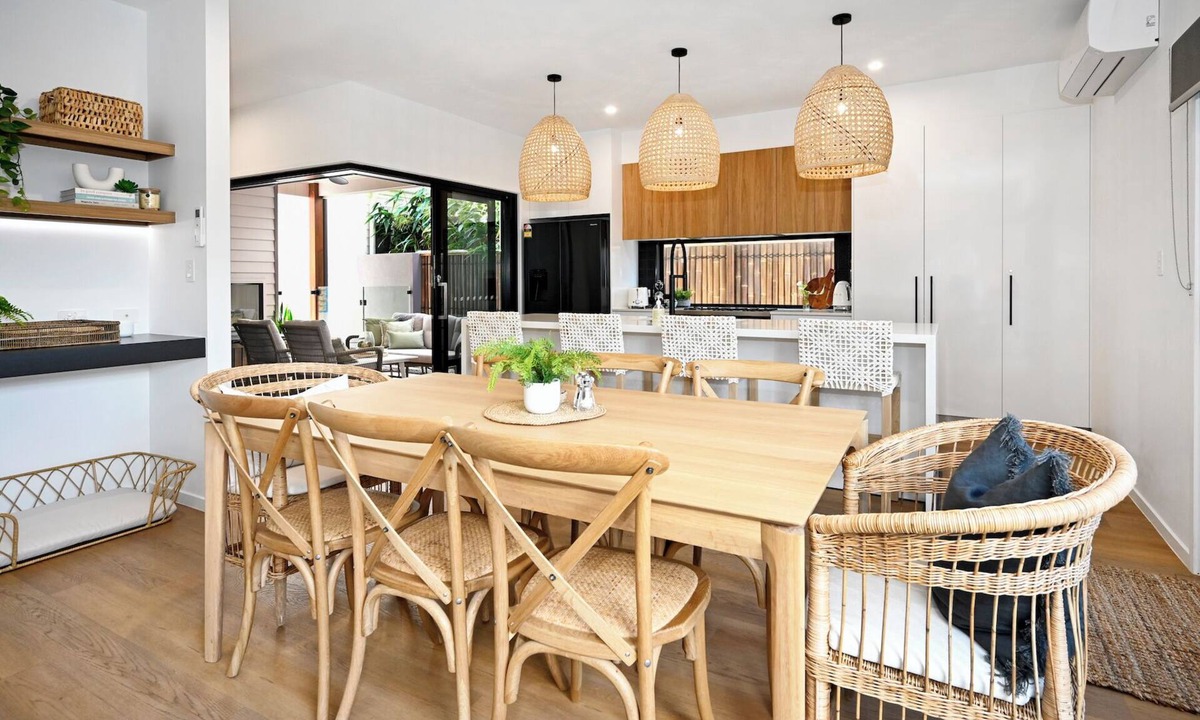 Bokarina House | Beachside Bokarina Escape | Coastal Comfort