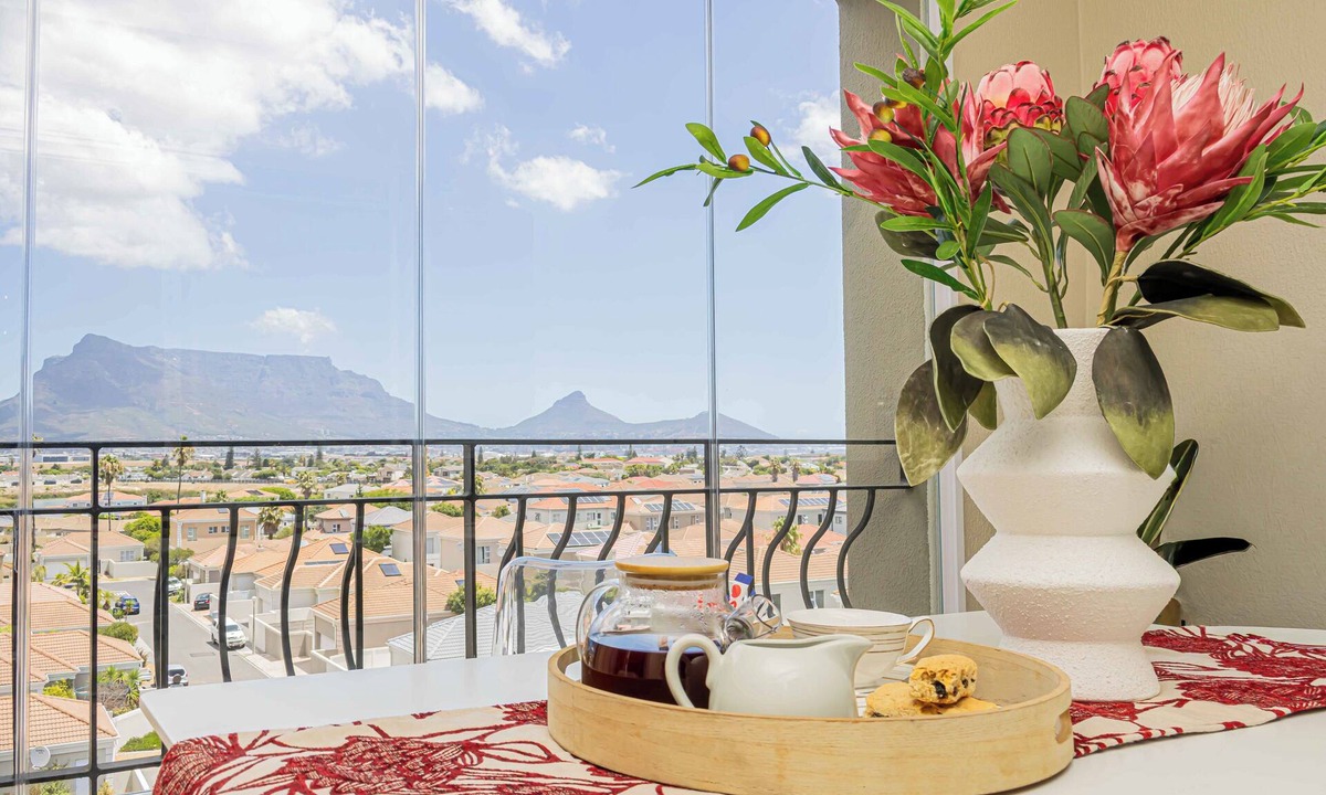 Century City Apartment | Bella View of Table Mountain to make your stay even more magical