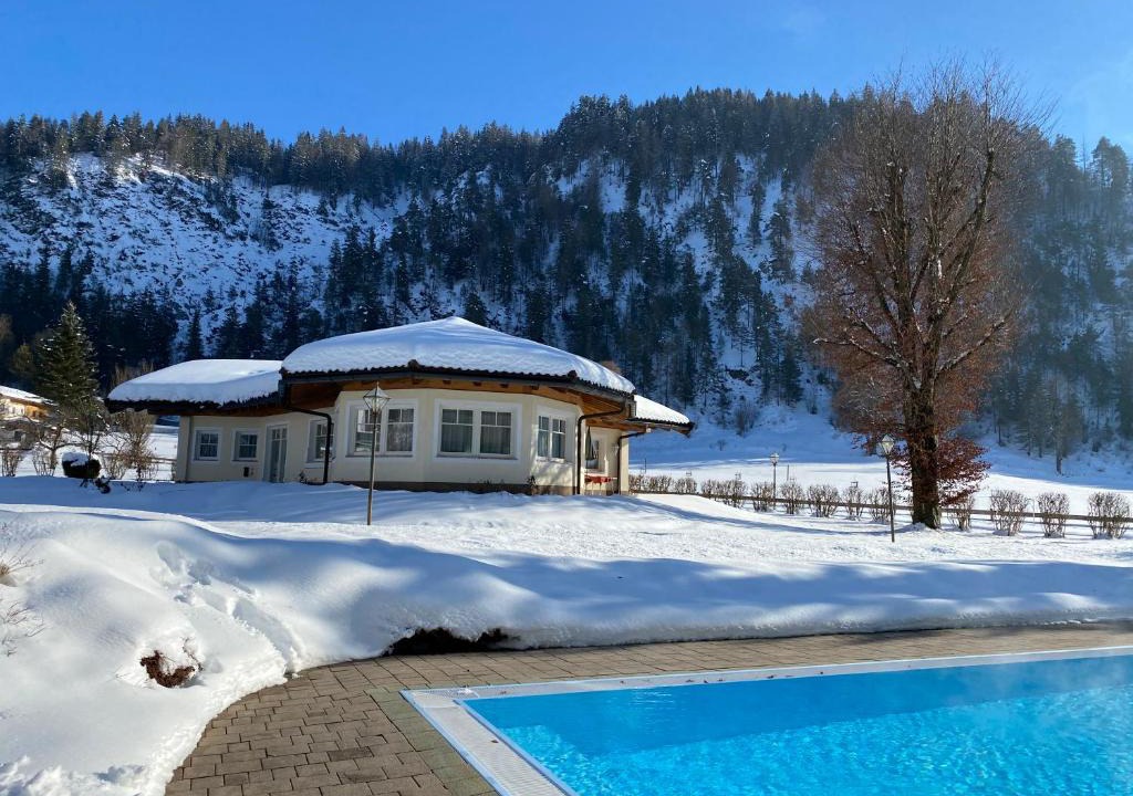 Erpfendorf Ski Chalet | Berghof-Chalet