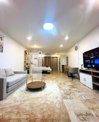 Talat Yai Apartment | Brand new furnished studio Apartment near old Town