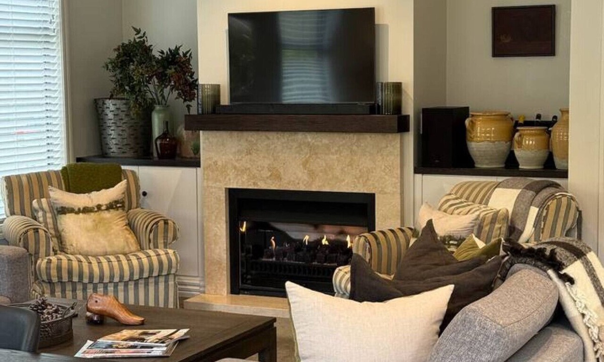 Cardrona Cottage | Cardrona Cottage 3 Bedroom Retreat with Pool