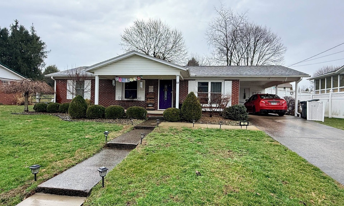 Buckhannon House | Casa Shauna: a quiet, relaxing retreat in Buckhannon, WV