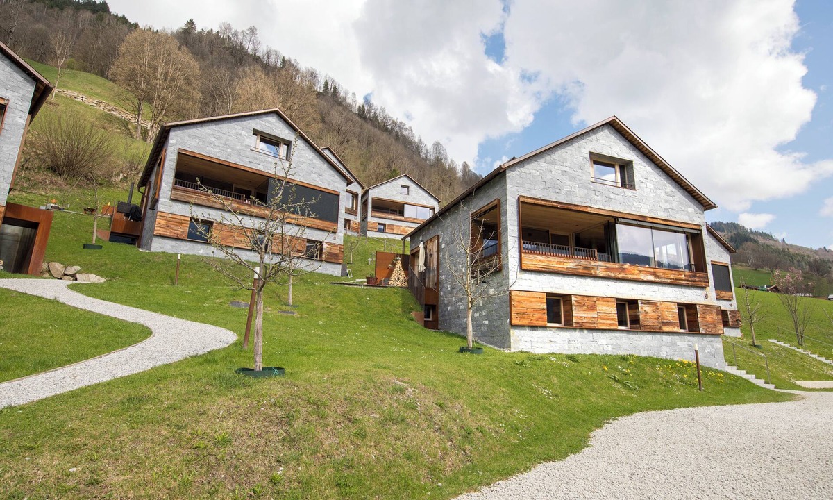 Bramberg am Wildkogel House | CHALET BERGBLICK, 225m² luxury directly at the gondola and ski slope, private sauna