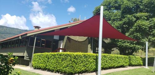 Lamington House | Christmas Creek Café & Cabins