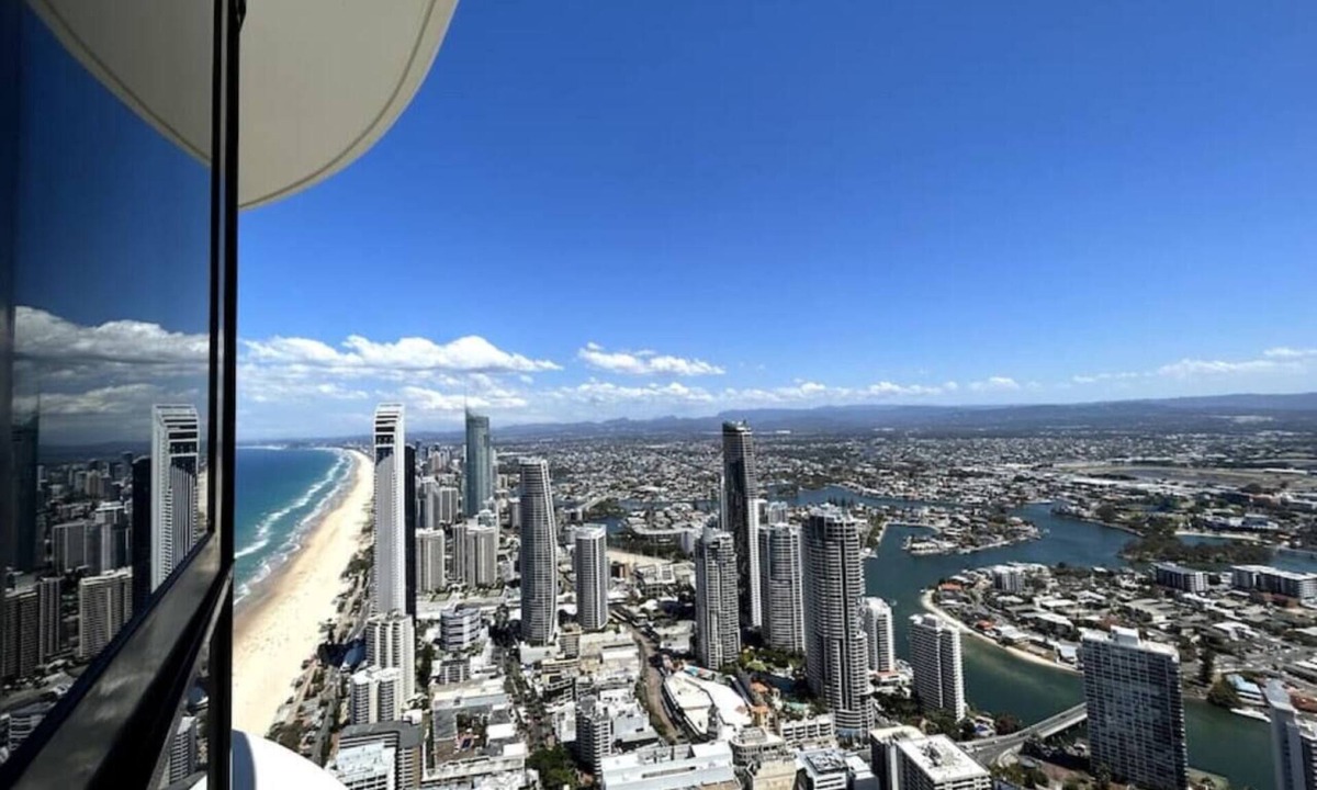 Gold Coast Apartment | Cloudview Retreat | Luxe Skyhome Experience