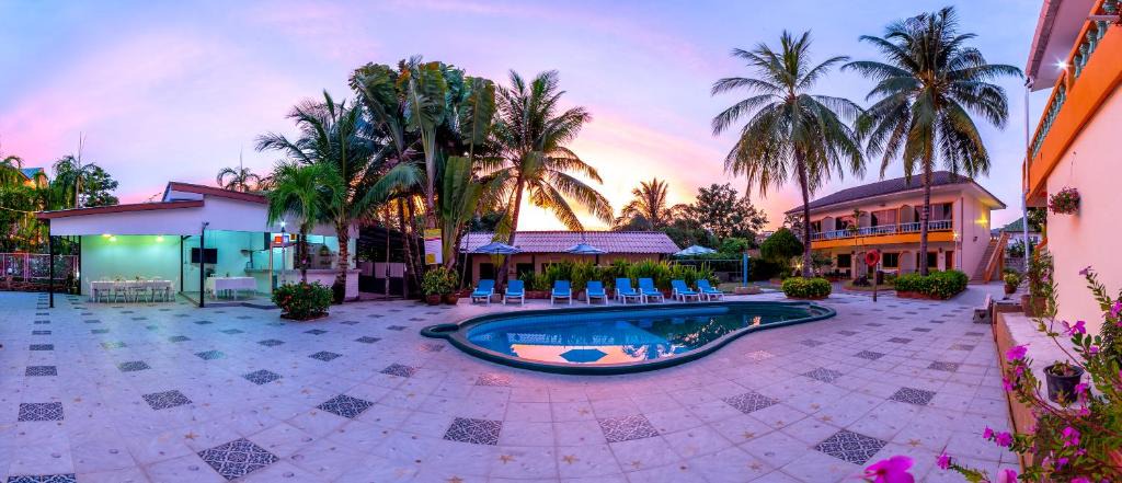 Nanai Road Hotel | Coconut Resort Hotel