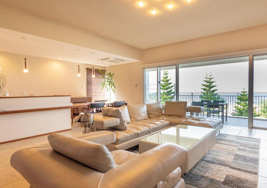 Kadena-cho Villa | Condominium T-Room