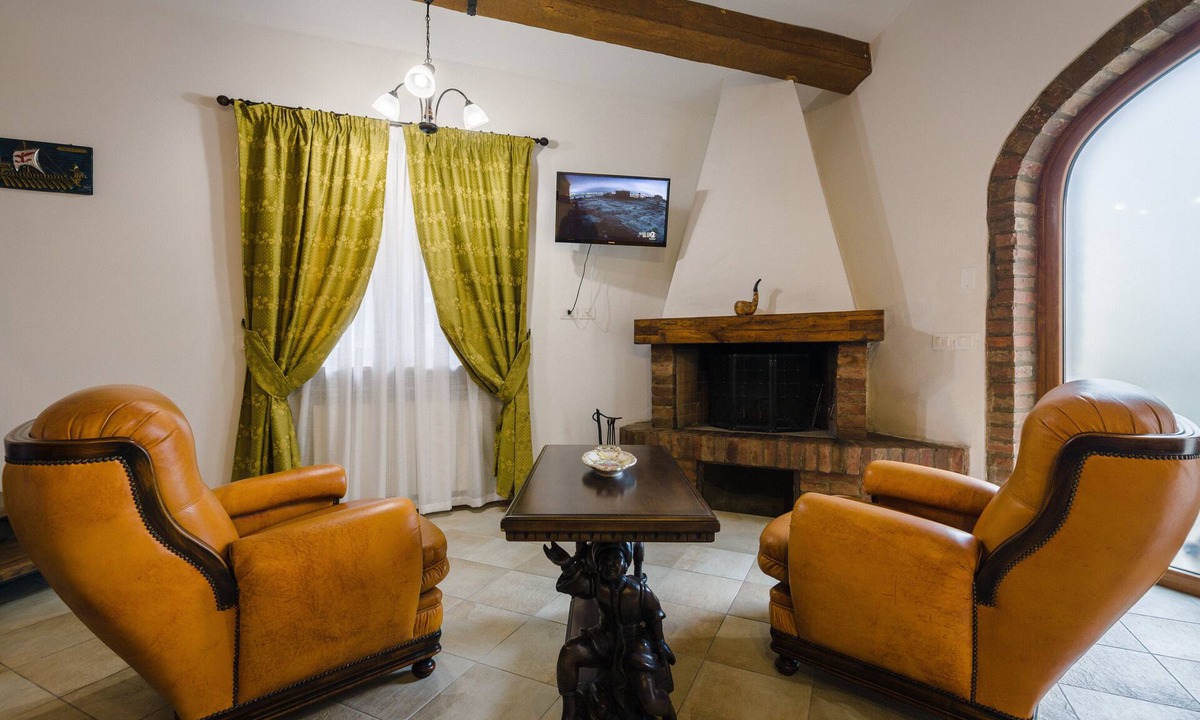 Armaiolo Bed & Breakfast | Country House in the heart of Tuscany, near Terme, free Wifi