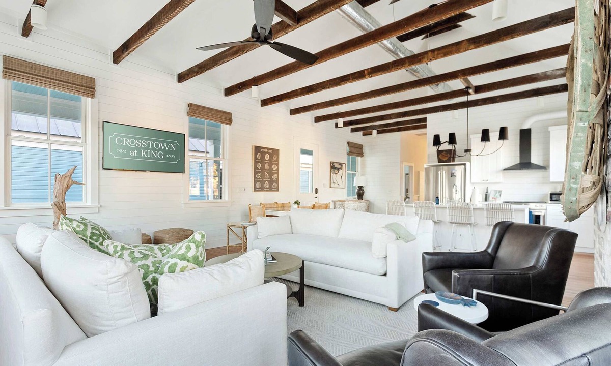 Downtown Charleston House | Cozy 5BR/5BA Downtown Gem - Close to King!
