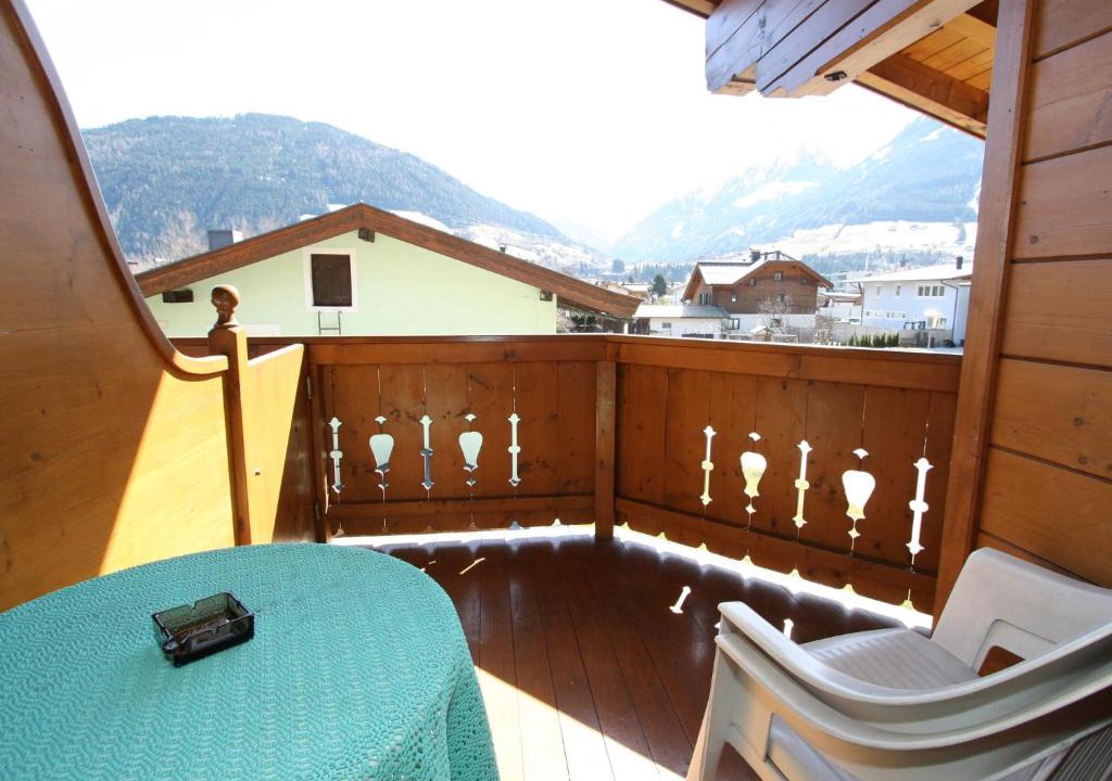Mittersill Apartment | Cozy Studio Apartment in Mittersill near Ski Bus