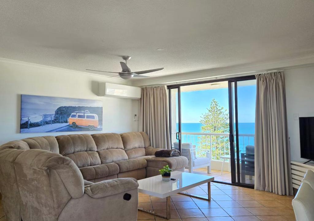 Coolum Beach Apartment | Deluxe Two Bedroom Apartment with Ocean Views