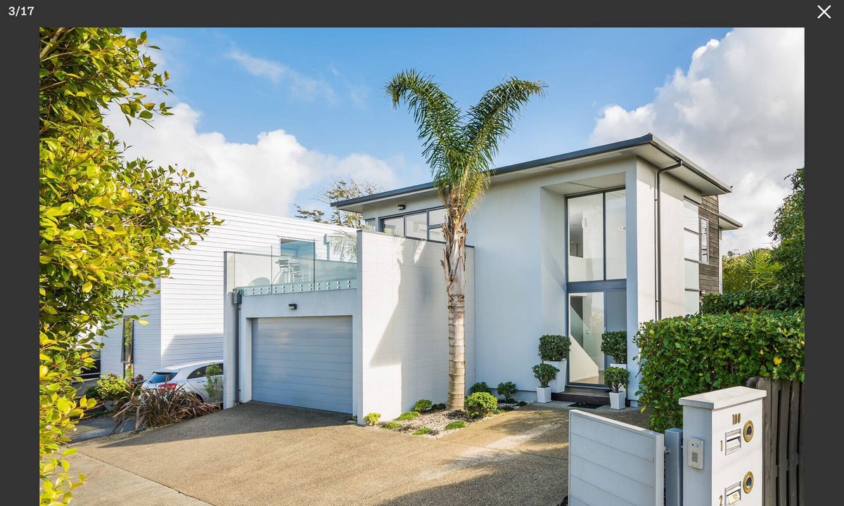 Northcote House | Enjoy a stylish experience at this centrally located home with great city views