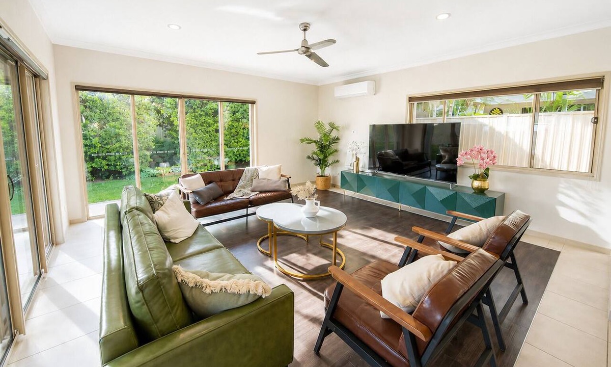 Upper Coomera House | Family Friendly Funhouse close to All Theme Parks