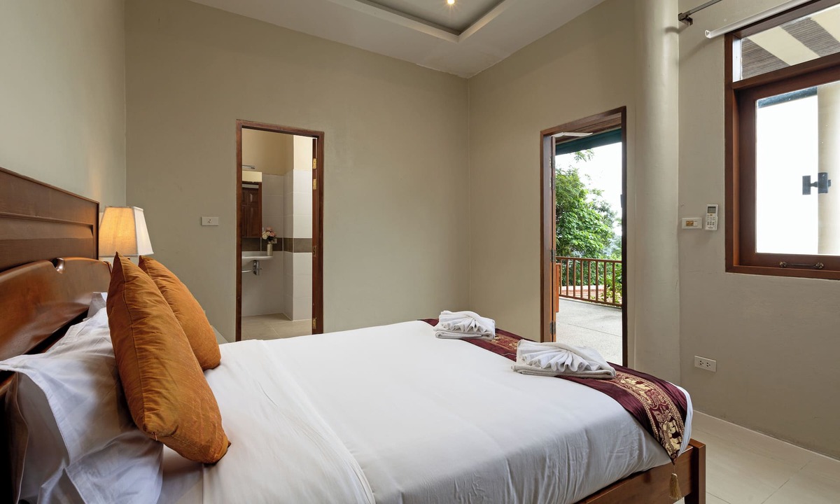 Nanai Road Villa | Family-Friendly Getaway Close to Attractions, Stunning views of Ocean and Patong
