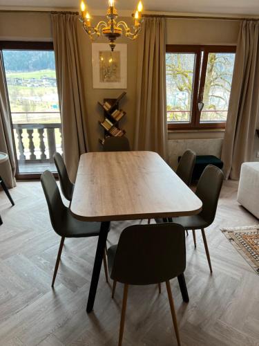Kufstein Apartment | Ferienapartment Residenz "Weisses Rössl am See"