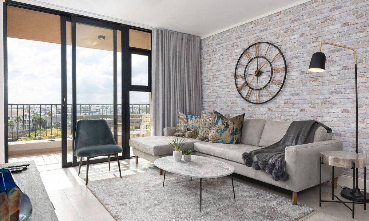 Century City Apartment | Fully Furnished Intaka Island Getaway