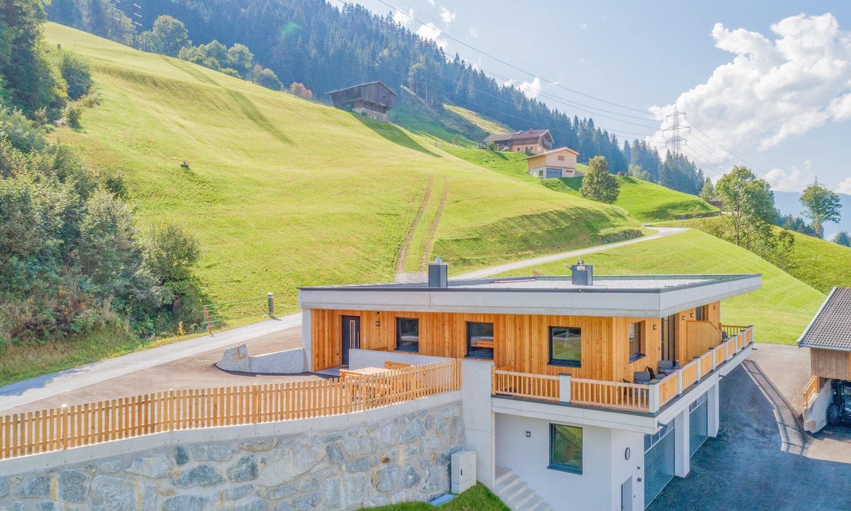 Mittersill House | Group accommodation in panoramic location