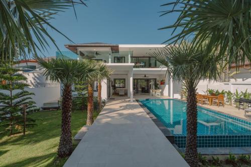 Rawai Villa | Happy Family Villa 3 -New 7 bedrooms Private Pool Villa South Phuket near beautiful beaches