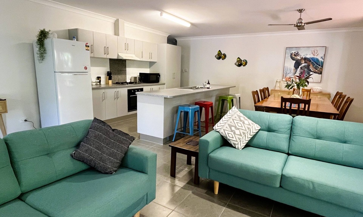 Horseshoe Bay House | Horseshoe Bay Escape - Modern 4 Bedroom Family Holiday Home