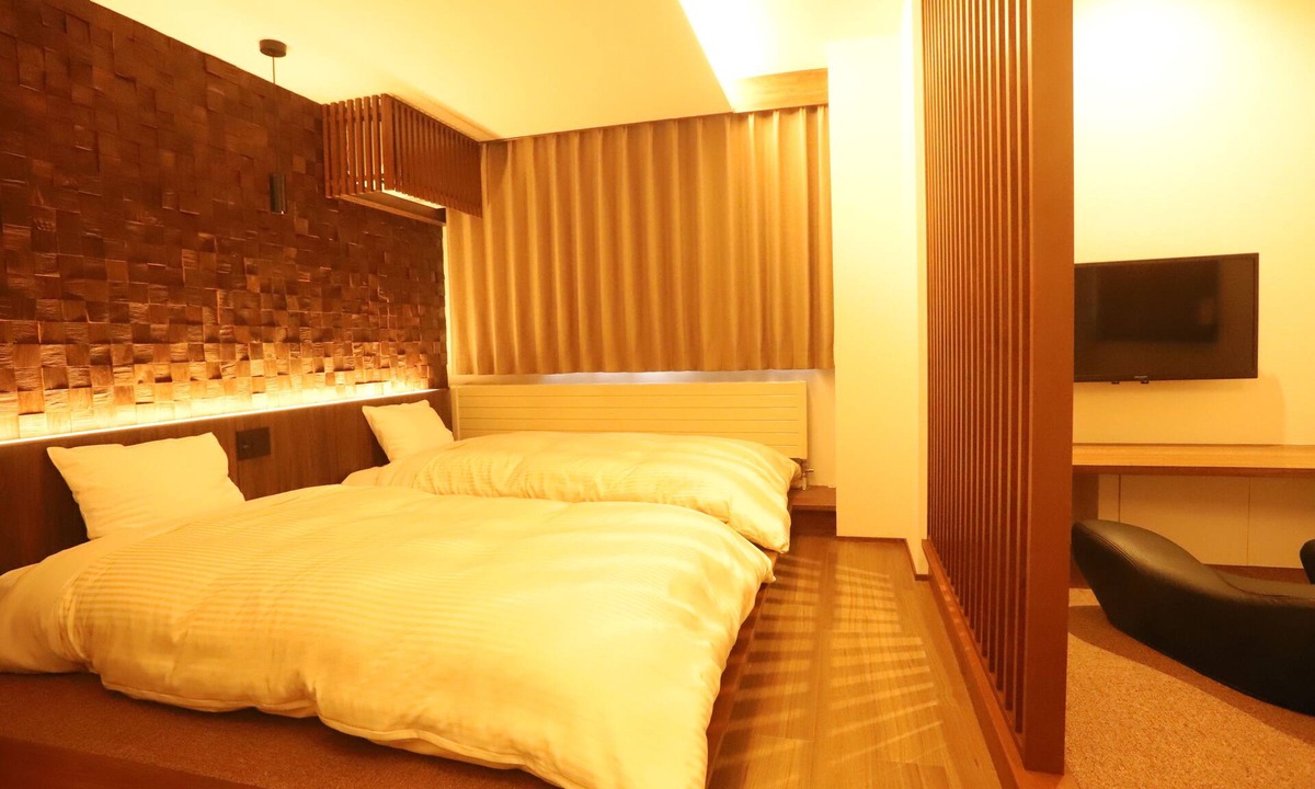 Yamanouchi Hotel | Hotel Chalet-Ryuo