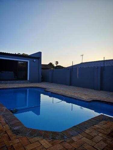Flamingo Vlei House | King Deluxe Apartment-Style Room
