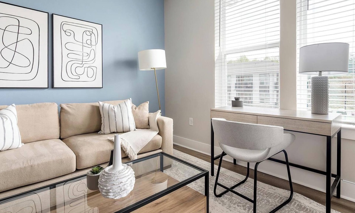 Hickory Apartment | Landing | Amazing 2BD, Clubhouse, Gym