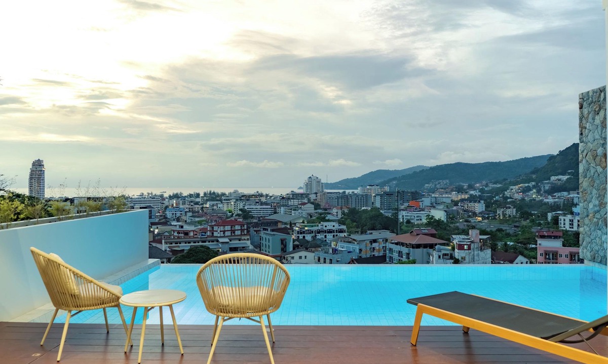 Patong Villa | Luxury Seaview Villa in Patong - Villa Yona