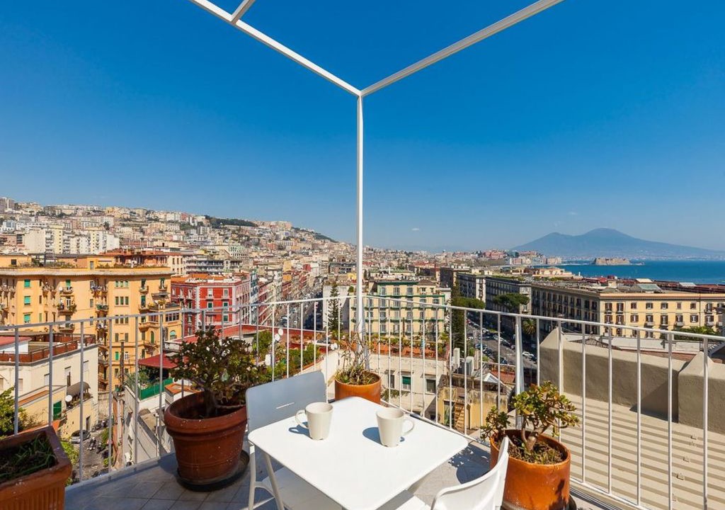 Mergellina Apartment | Mergellina Dream apartment in Posillipo with WiFi, air conditioning & private terrace.