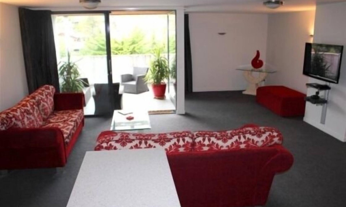 Hanmer Springs Apartment | Modern, cosy and spacious apartment within walking distance to Hot Pools.