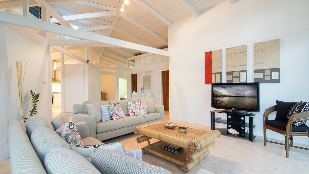 Oak Beach House | Oak Beach on the Sand