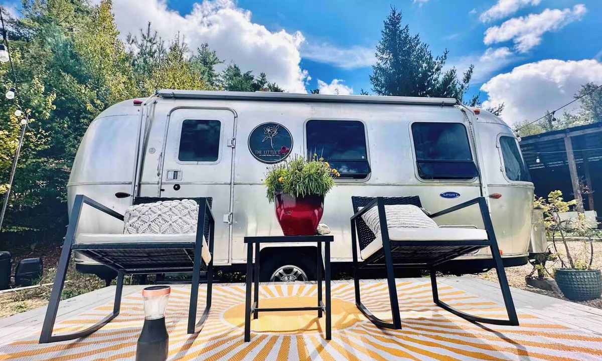 Newland Cottage | Petite Airstream Cottage w Private Hot Tub & Wellness Courtyard Access 30 acres