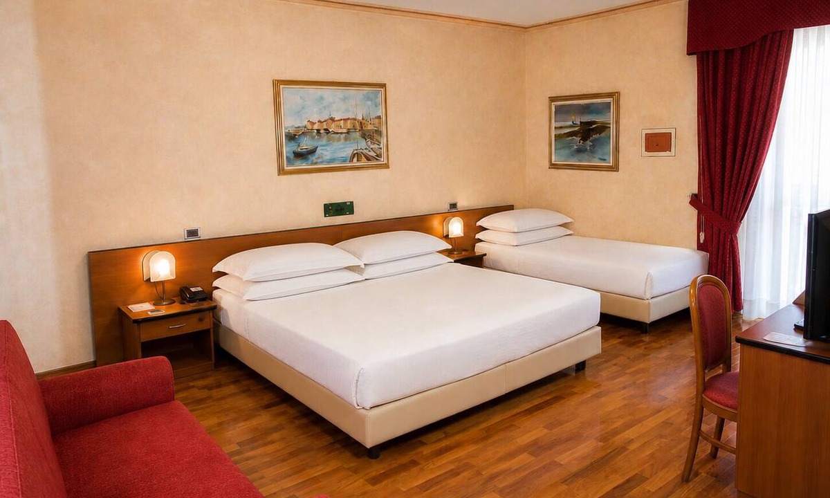 Pianfei Hotel | Phi Hotel Pianfei