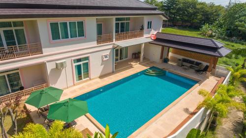 Chalong Villa | Phuket9 Residence