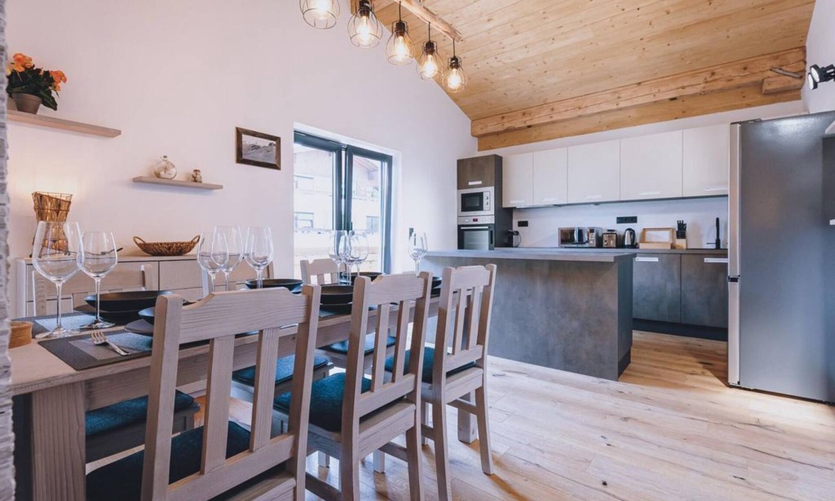 Schuttdorf Apartment | Premium Apartments Areit - Penthouse - Premium Apartments Areit by we rent