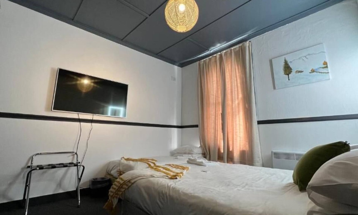 Winton Hotel | Railway Hotel Winton
