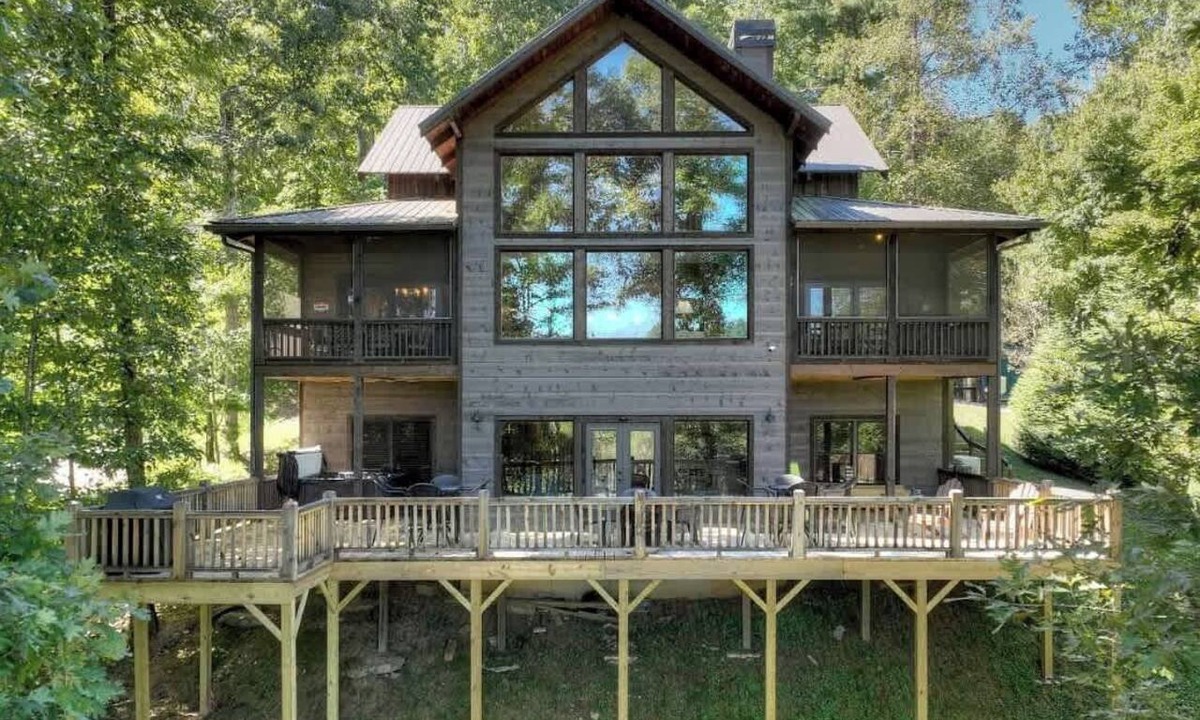 Ellijay Cabin | Riverbend Lodge