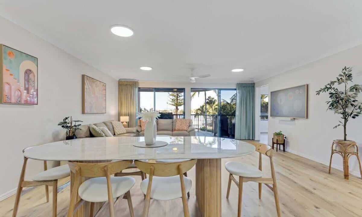 Mooloolaba Apartment | Riverdance 06 Riverfront Apt