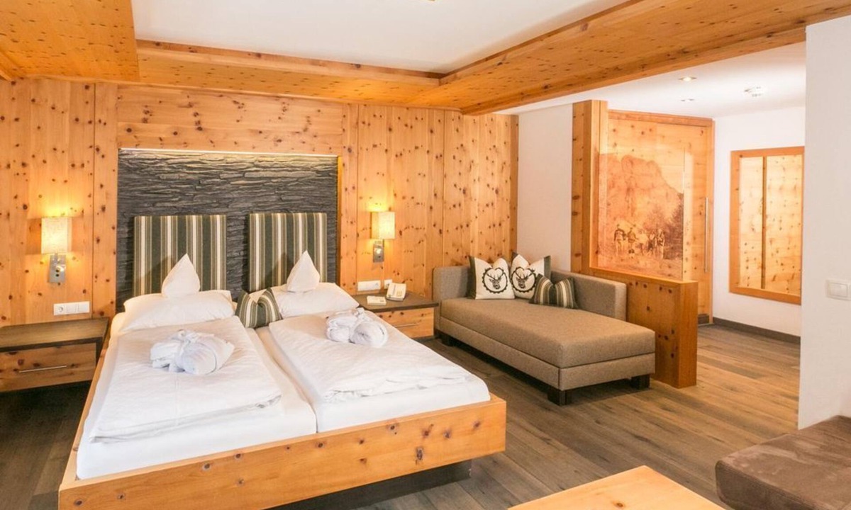 Filzmoos Apartment | Room "Zirbenstein mit Ostbalkon", 4-6 nights - Alpenhof, country hotel