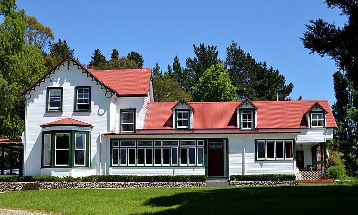 Ongaonga Cabin | Rustic Accommodation in Central Hawke's Bay in Ashley Clinton, North Island