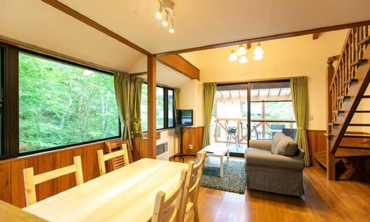 Neba RV Rental | S5 Whole house rental planSaturdays in May etc/Shimoina District Nagano