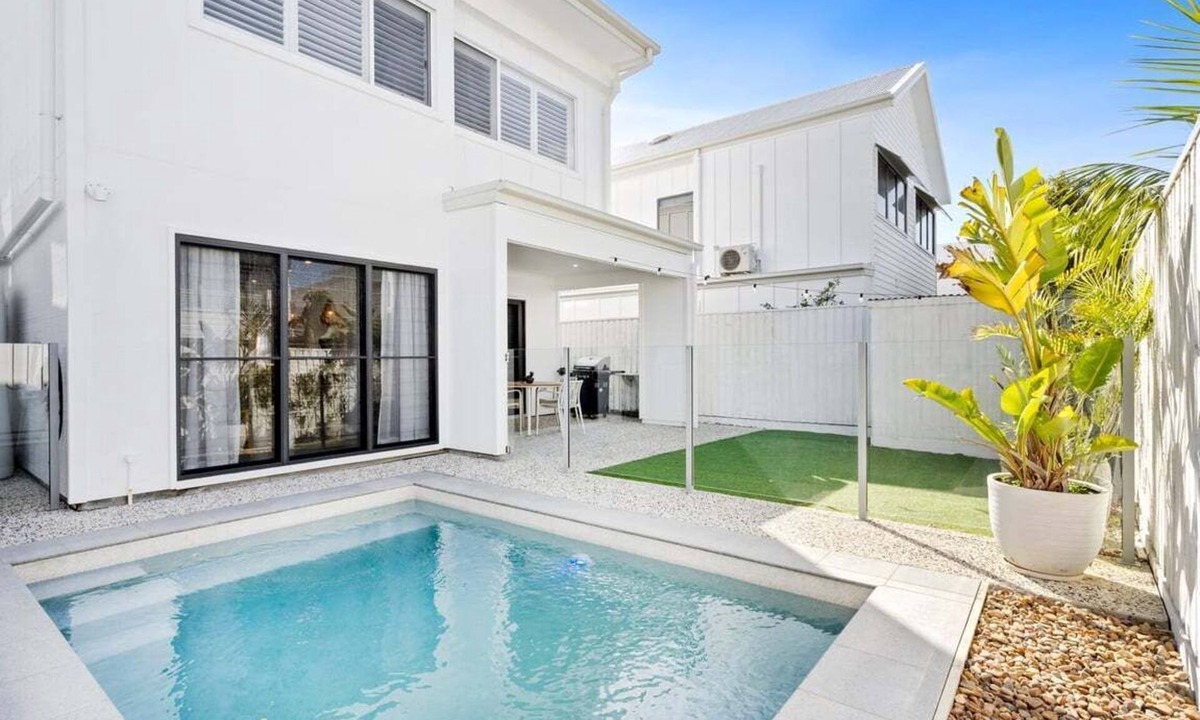 Kingscliff House | Seabreeze - Coastal family holiday home